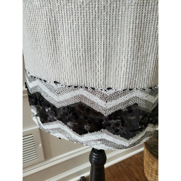 Emmelee Women's White Polyester Round Neck Cap Sleeve Knee Length Dress Size M - Picture 5 of 11